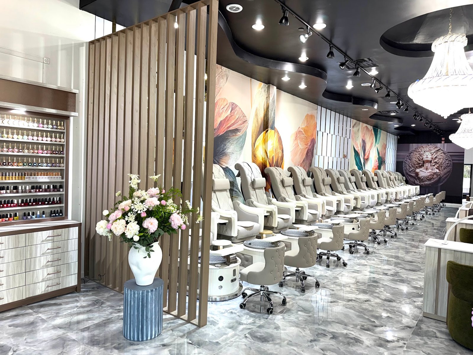 Luxury nail salon experience